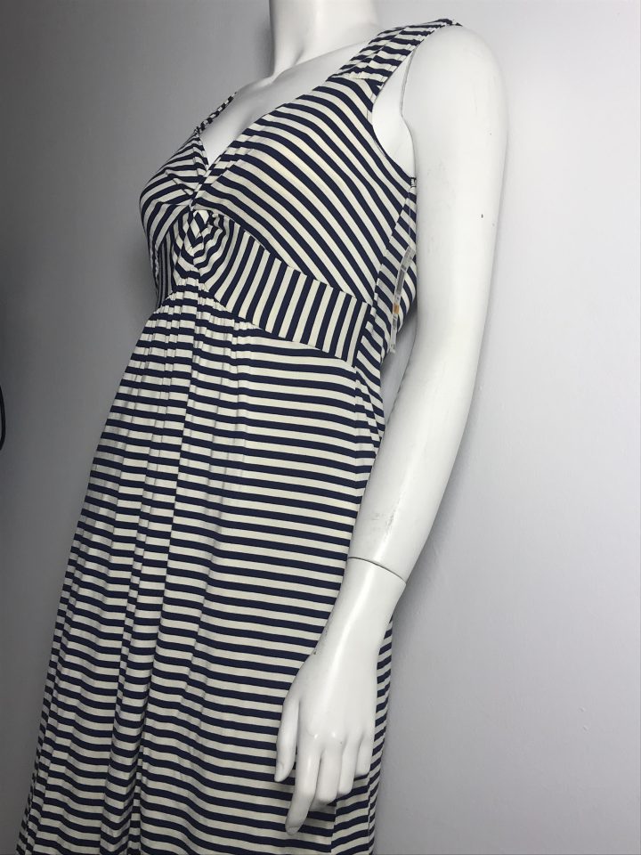 Đầm maxi phối sọc trắng đen VD122 - V120 | Thời trang công sở - Thời trang  nam nữ - THOITRANGVANI.VN