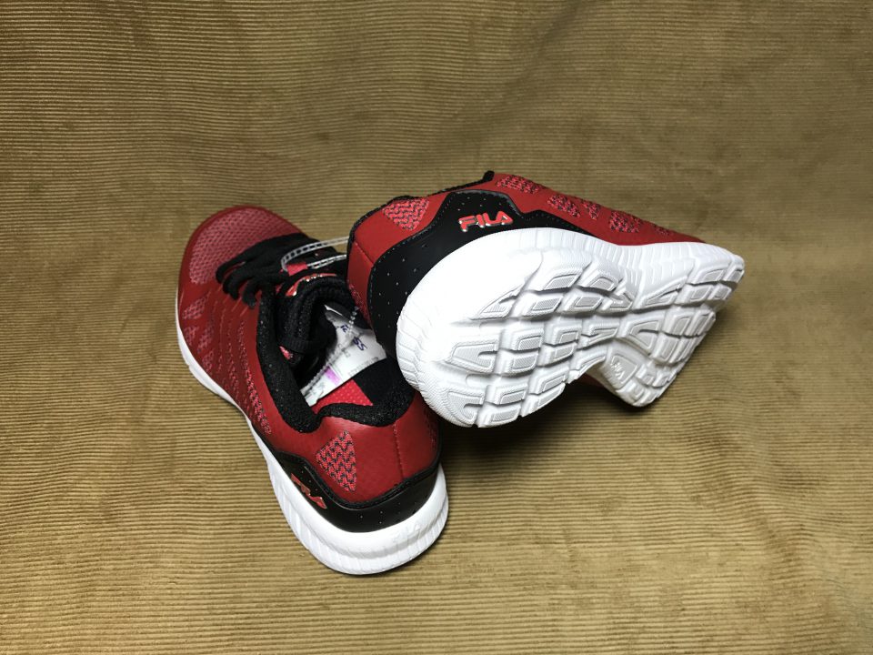 Giày sneaker thể thao nữ hiệu Fila đẹp màu đỏ size 4 chính hãng - Đồ Hiệu  Mỹ - Hàng xách tay Mỹ