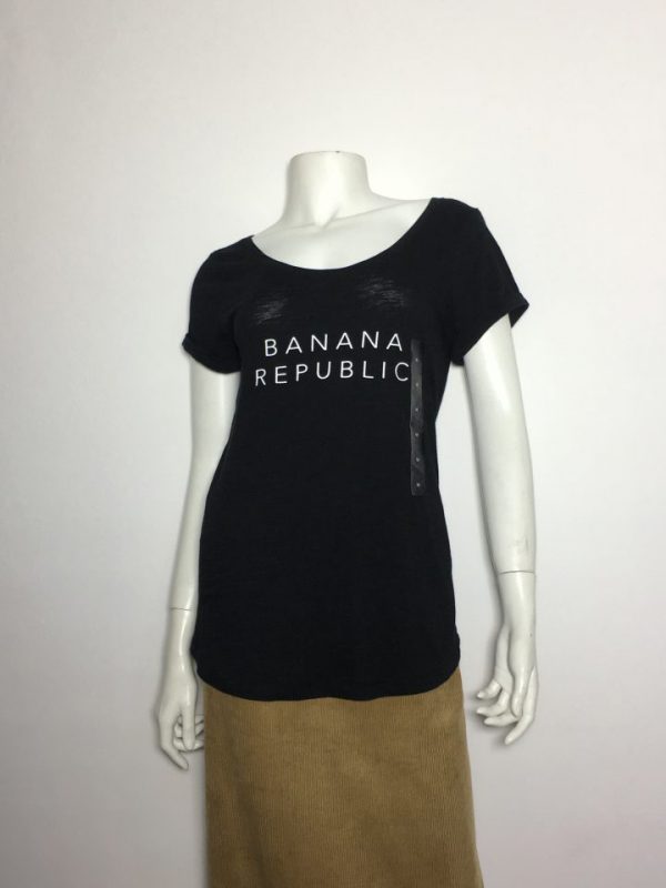 Áo-kiểu-thun-nữ-hiệu-Banana-Republic-cổ-tròn-tay-ngắn-màu-đen-size-M-chính-hãng