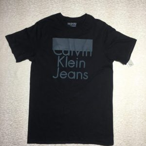 Áo thun Calvin Klein Jeans 100% cotton cổ tròn ngắn tay màu đen có in chữ size XL chính hãng_trước