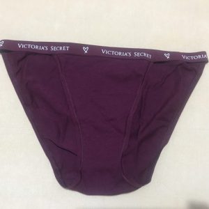 Quần-lót-nữ-Victorias-Secret-nguyên-mông-cotton-màu-tím-size-S-chính-hãng-trước
