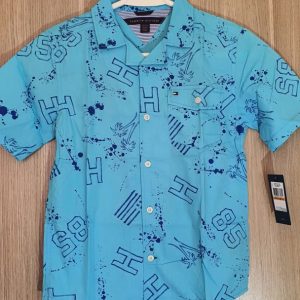 Ao-so-mi-be-trai-tay-ngan-mau-xanh-hieu-Tommy-Hilfiger